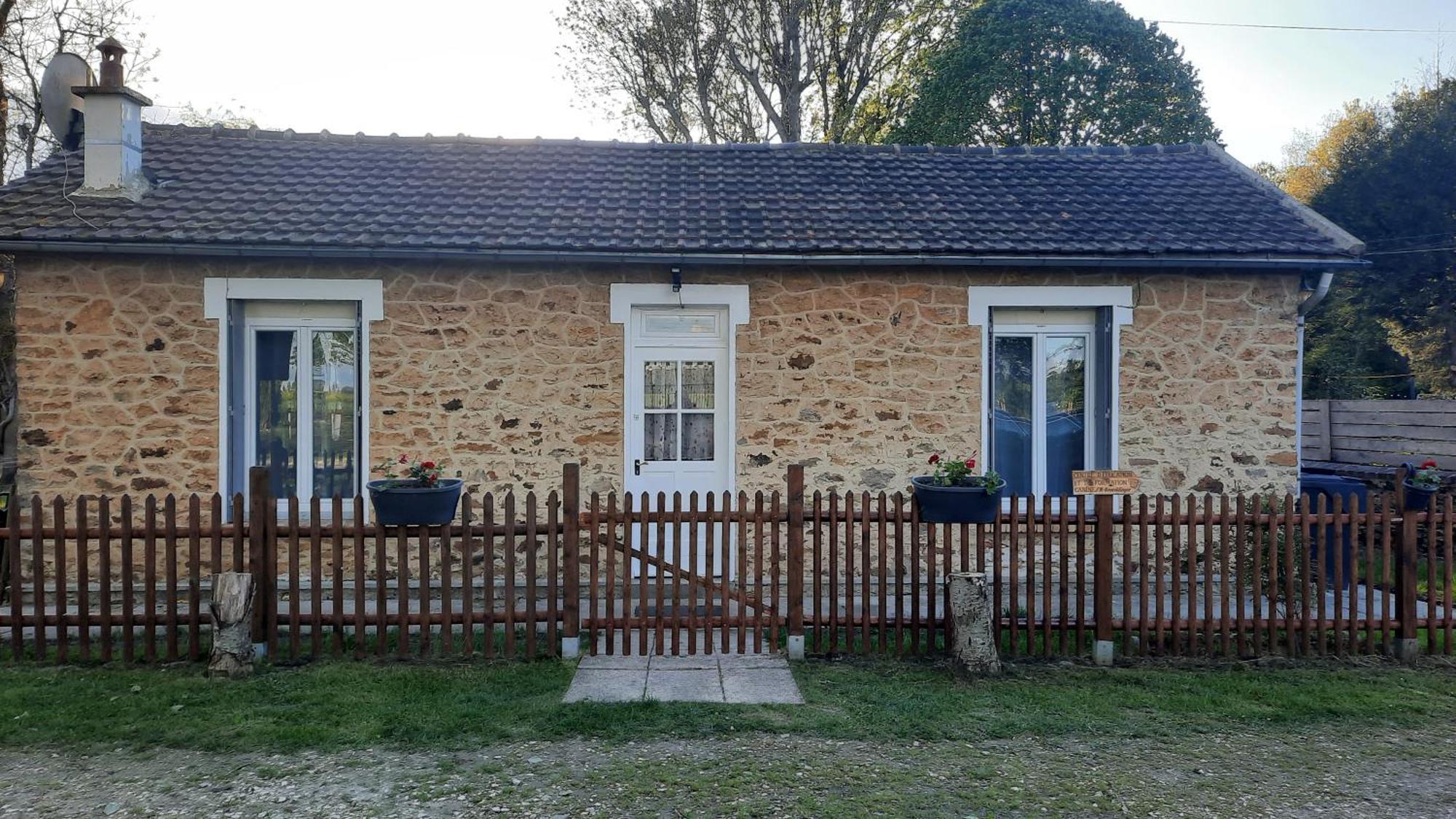 Gite Du Chateau De Chambonnieres Le Plessis-Feu-Aussoux Ngoại thất bức ảnh